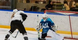 Aizraujošas cīņas Latvijas sieviešu čempionātā