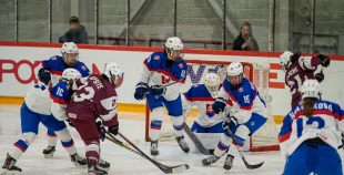 Latvijas sieviešu izlase Pasaules čempionāta atklāšanas mačā piekāpjas Slovākijai