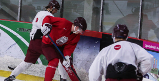 FOTO: Latvijas U-20 hokeja izlases treniņš (02.12)