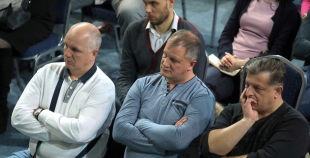 LHF rīkoto Vecāku asambleju apmeklē interesenti ļoti kuplā skaitā