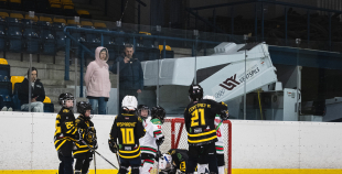 FOTO: U-9 sabraukums Ventspilī