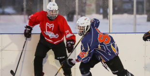 Ar aizraujošiem mačiem noslēdzies Rīgas atklātais skolu čempionāts