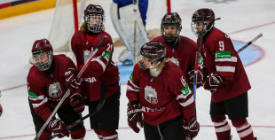 U18 izlase pieveic arī kazahus un čempionātu noslēdz ar perfektu bilanci