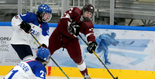 Latvijas izlase sagrauj Itāliju un iekļūst Jaunatnes olimpiādes pusfinālā