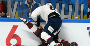 Latvijas izlase pirmajā spēlē atzīst Norvēģijas pārākumu