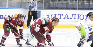 Latvijas nacionālā izlase turnīru Minskā sāk ar drošu uzvaru pār Slovēniju 