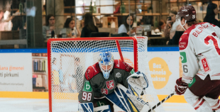 “Akropoles” ledus arēnā prezentētas Latvijas hokeja izlases jaunās formas