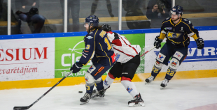 FOTO: "Kurbads" pagarinājumā izcīna uzvaru Latvijas čempionāta pirmajā finālspēlē