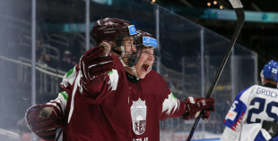 Latvijas izlase izcīna punktu pret Slovākiju un saglabā izredzes uz 1/4 finālu