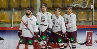 FOTO: Latvijas izlases treniņš "Volvo ledus hallē" (09.04.)