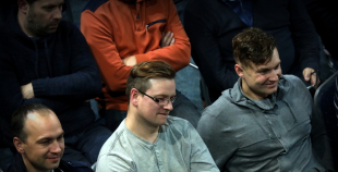 LHF rīkoto Vecāku asambleju apmeklē interesenti ļoti kuplā skaitā