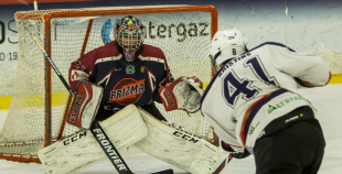 JAHL: "Prizma" - "Venta 2002" 7:4