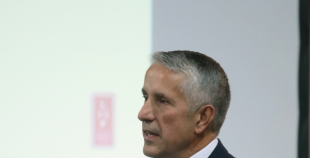 LHF rīkoto Vecāku asambleju apmeklē interesenti ļoti kuplā skaitā