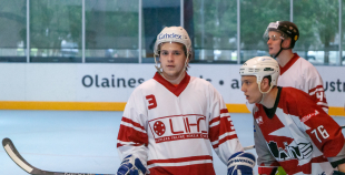 Latvijas inline hokeja izlase aizvada pirmo treniņu 