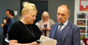 Aigars Kalvītis pārliecinoši ievēlēts par Latvijas Hokeja federācijas prezidentu