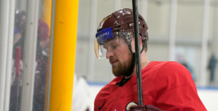 FOTO: Merzļikins un Latvijas hokeja izlases treniņš