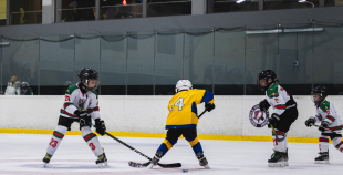 FOTO: U-9 sabraukums Ventspilī