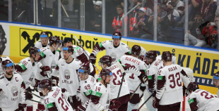 Latvija izlase izdara 65 metienus un apspēlē Itālijas valstsvienību 