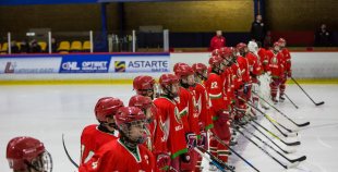 Latvijas U-18 izlase vēl vienā ilgstošā bullīšu sērijā svin uzvaru pār Baltkrieviju