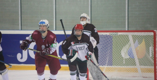 Latvijas sieviešu hokeja izlasei pārliecinoša uzvara pret Meksiku