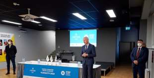 FOTO: Paziņo Latvijas izlases sastāvu un karognesēju Jaunatnes olimpiādei