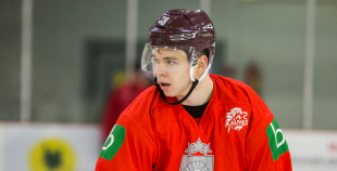 Hārtlija vadībā Latvijas valstsvienība aizvada treniņu; nosaukts arī izlases kapteinis turnīram Minskā