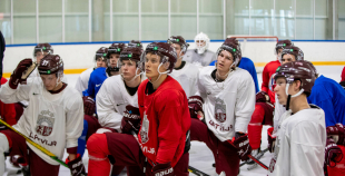 FOTO: Latvijas U-20 valstsvienība turpina gatavoties pasaules čempionātam