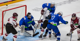 FOTO: Latvija - Slovēnija 2:1