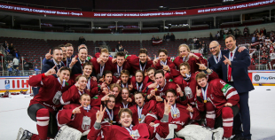 FOTO: Latvija U-18 izcīna zelta medaļas 
