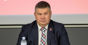 Aigars Kalvītis pārliecinoši ievēlēts par Latvijas Hokeja federācijas prezidentu