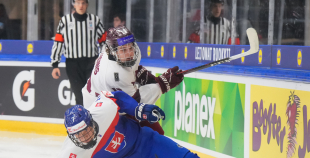 Latvijas U-18 izlasei fantastisks panākums pret Slovākijas vienaudžiem!