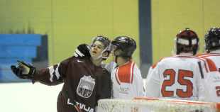 FOTO: Latvijas U-20 izlase Ventspils turnīru sāk ar zaudējumu austriešiem 