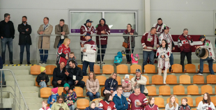 Latvijas sieviešu izlase Pasaules čempionāta atklāšanas mačā piekāpjas Slovākijai