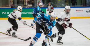 Vakar tika aizvadīta pirmā "Optibet" Baltijas sieviešu hokeja čempionāta spēle starp SHK "Laima" un "L&L Hope"