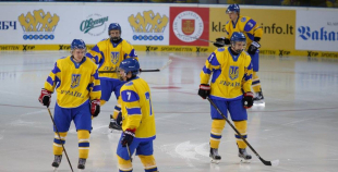 FOTO: Latvijas klubu izlase ar 9:2 sagrauj Ukrainas U-20 komandu