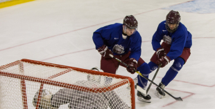 Latvijas U-20 nacionālās izlases kandidāti aizvada pirmo ledus treniņu