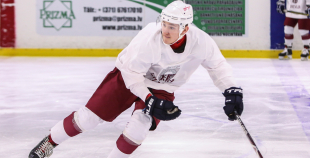 FOTO: Latvijas U-20 hokeja izlases treniņš