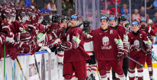 Latvijas U-20 izlase parāda raksturu un liek nodrebēt Kanādai
