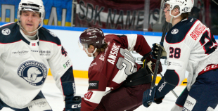 Latvijas izlase pirmajā spēlē atzīst Norvēģijas pārākumu