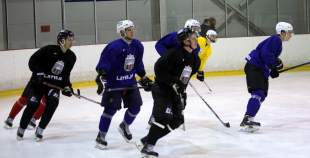 Latvijas U20 hokeja izlases treniņš