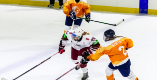 Latvijas U-18 meiteņu izlase pasaules čempionātu sāk ar zaudējumu