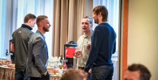 Boba Hārtlija seminārs pulcē 80 trenerus no Latvijas un ārvalstīm