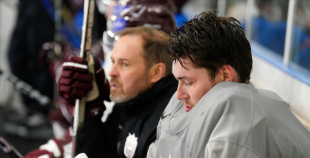 FOTO: Merzļikins un Latvijas hokeja izlases treniņš