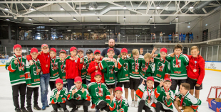 FOTO: Apbalvotas LBJČH labākās komandas un rezultatīvākie spēlētāji