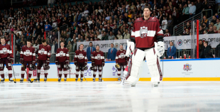 Latvijas izlase pirmajā spēlē atzīst Norvēģijas pārākumu