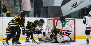 FOTO: U-9 sabraukums Ventspilī