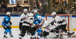 Vakar tika aizvadīta pirmā "Optibet" Baltijas sieviešu hokeja čempionāta spēle starp SHK "Laima" un "L&L Hope"