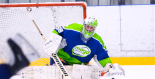 "Kurbads" zaudē "Mogo" un neiegūst mājinieku priekšrocības, Homjakovs kļūst par sezonas rezultatīvāko hokejistu 