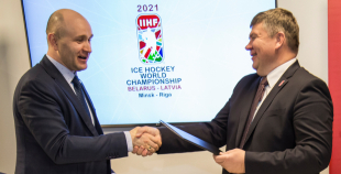 Latvijas Hokeja federācija un Baltkrievijas Hokeja federācija paraksta līgumu par 2021.gada PČ organizēšanu