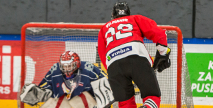 FOTO: Apbalvotas LBJČH labākās komandas un rezultatīvākie spēlētāji